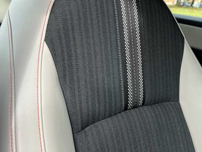 Honda HR-V Hybrid 5dr 1.5 I-mmd Advance Style Cvt 