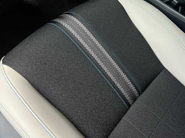 Honda HR-V Hybrid Advance Style I-Mmd 