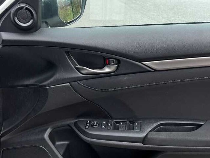 Honda Civic 1.0 VTEC Turbo SR Hatchback 5dr Petrol Manual Euro 6 (s/s) (126 ps) 